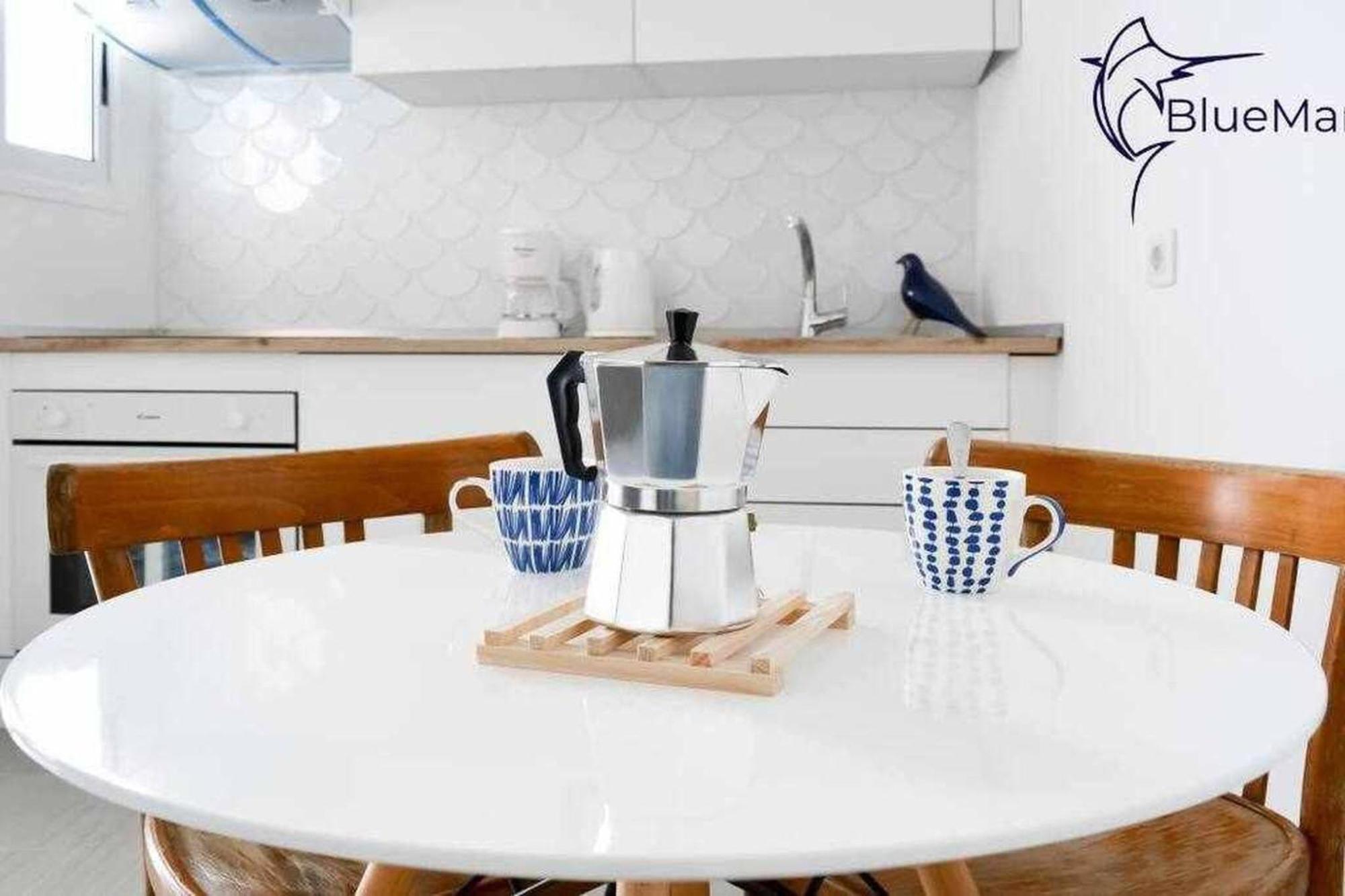 شقة B-Rent Bluemarlin Boutique Sea View كوراليهو المظهر الخارجي الصورة