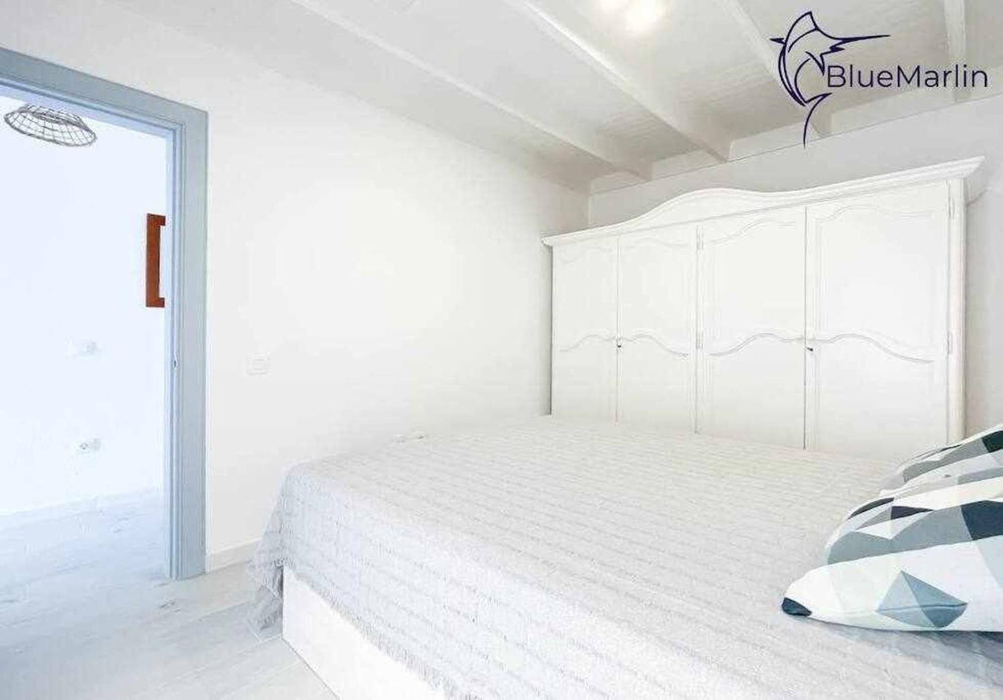 شقة B-Rent Bluemarlin Boutique Sea View كوراليهو المظهر الخارجي الصورة