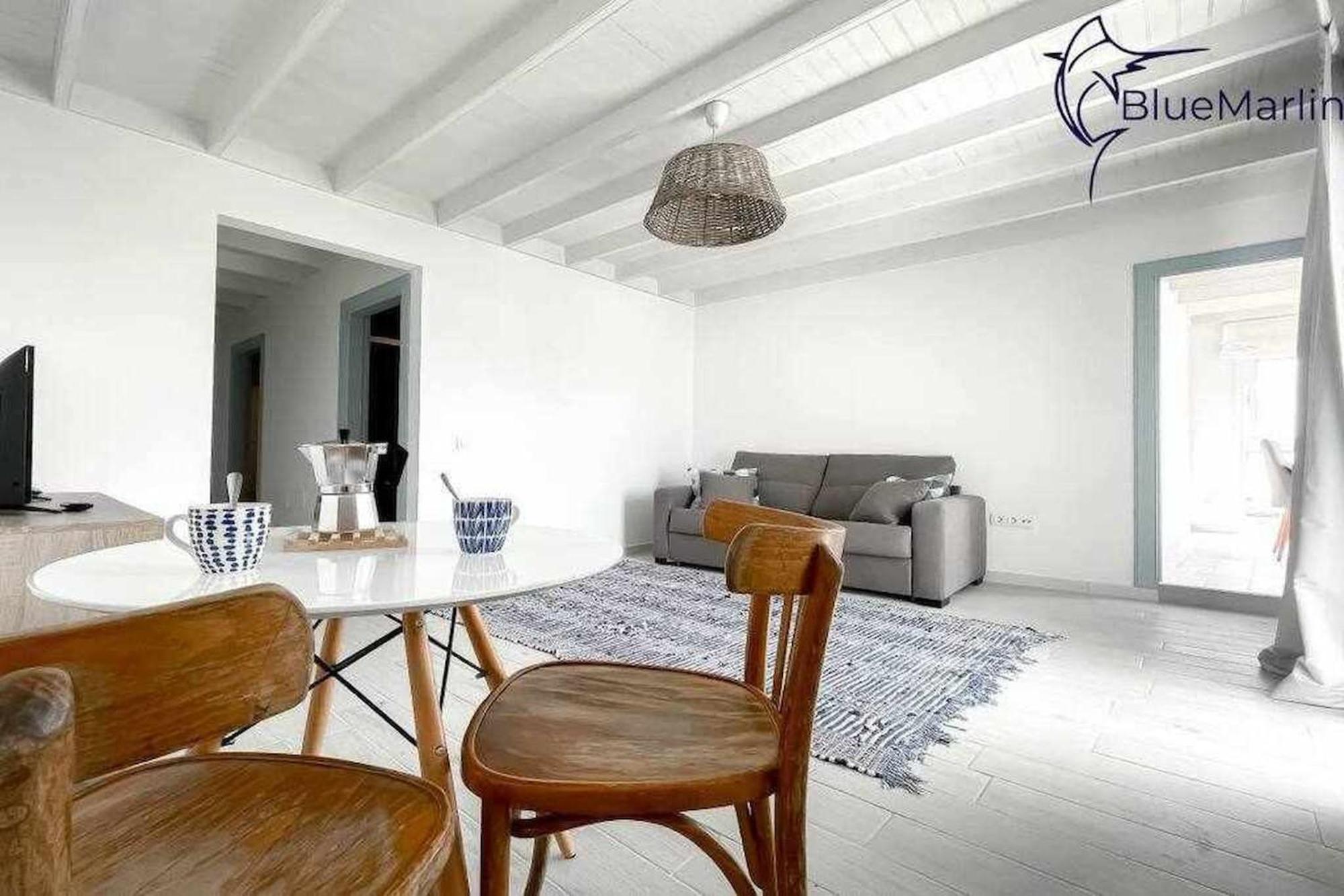 شقة B-Rent Bluemarlin Boutique Sea View كوراليهو المظهر الخارجي الصورة