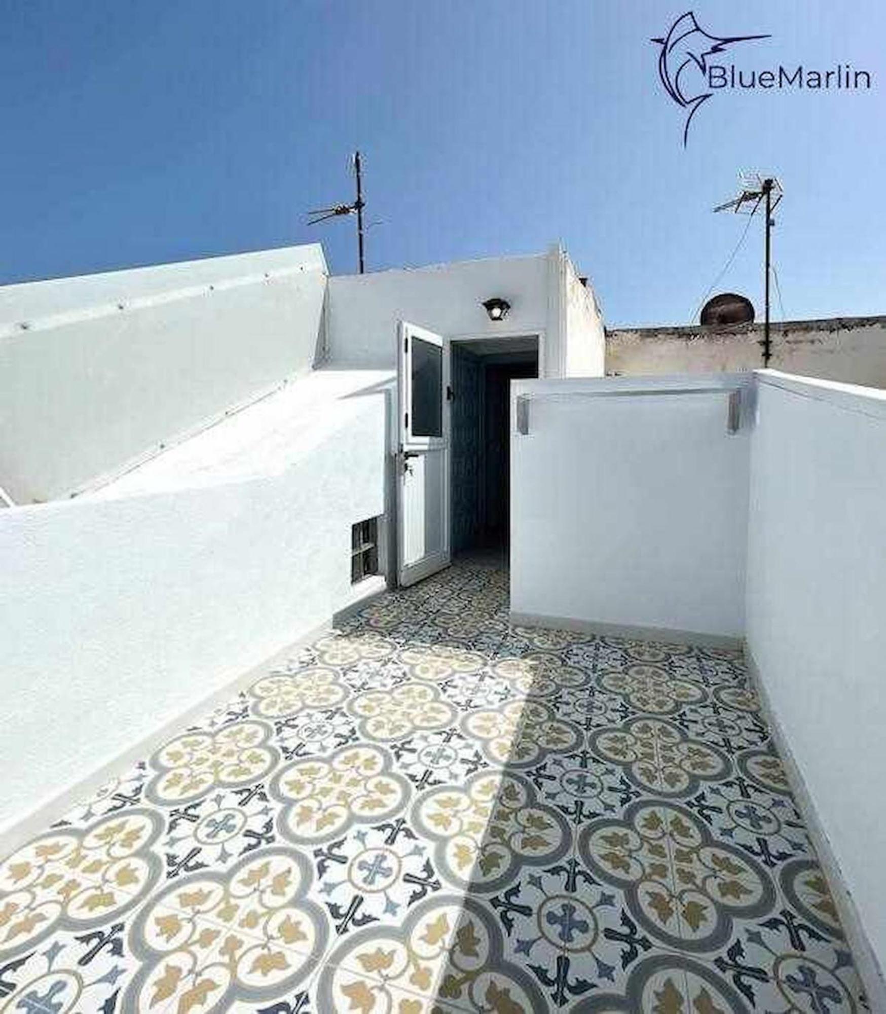 شقة B-Rent Bluemarlin Boutique Sea View كوراليهو المظهر الخارجي الصورة