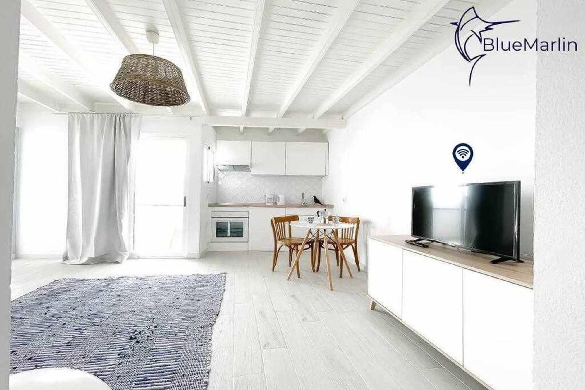 شقة B-Rent Bluemarlin Boutique Sea View كوراليهو المظهر الخارجي الصورة